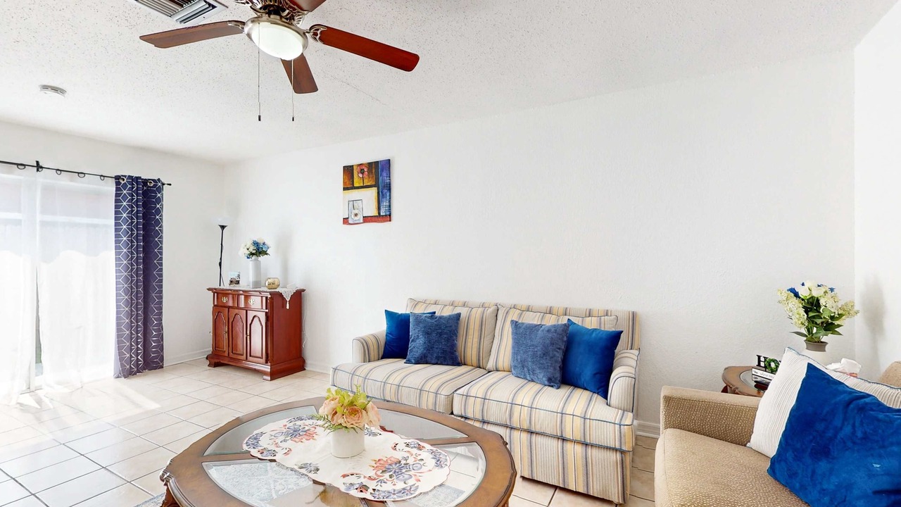 Photo of Livingroom in Largo