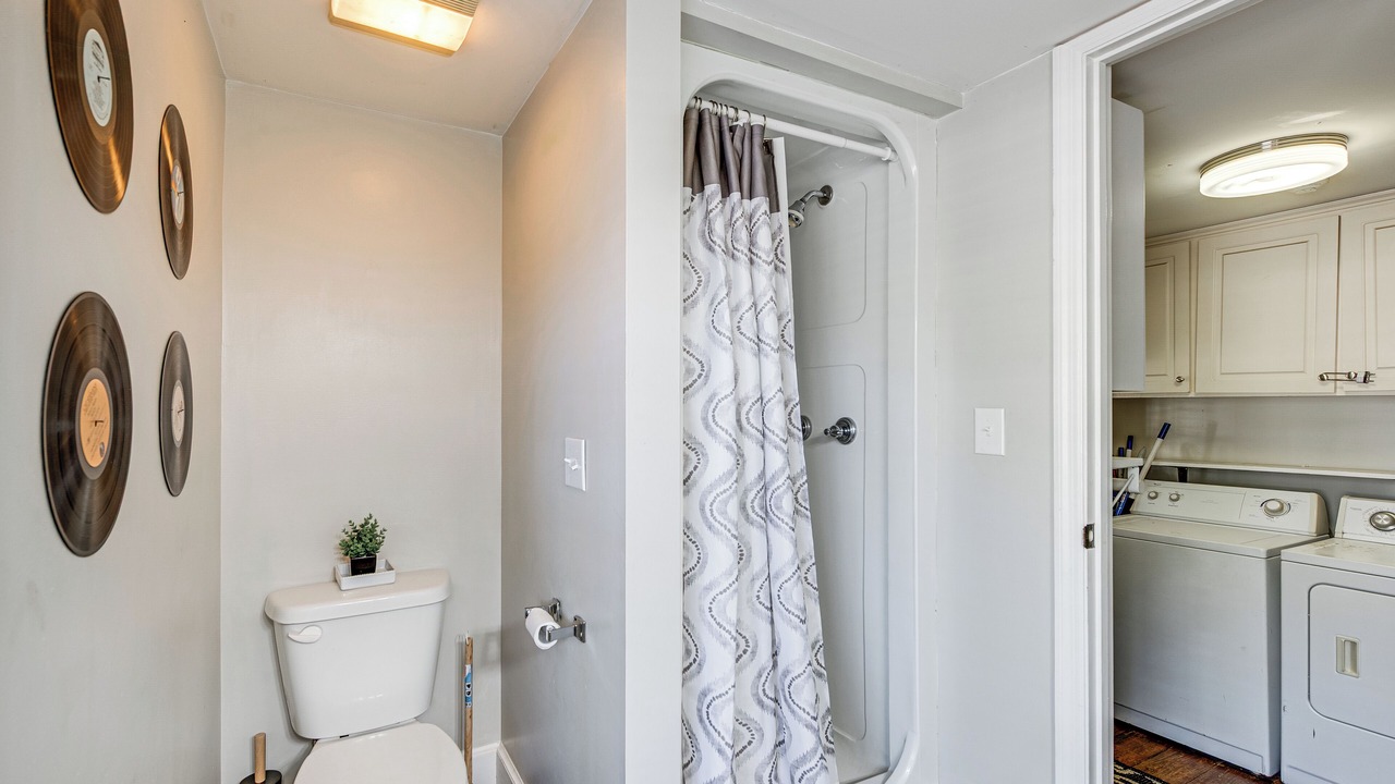 Photo of Bathroom in Hahira