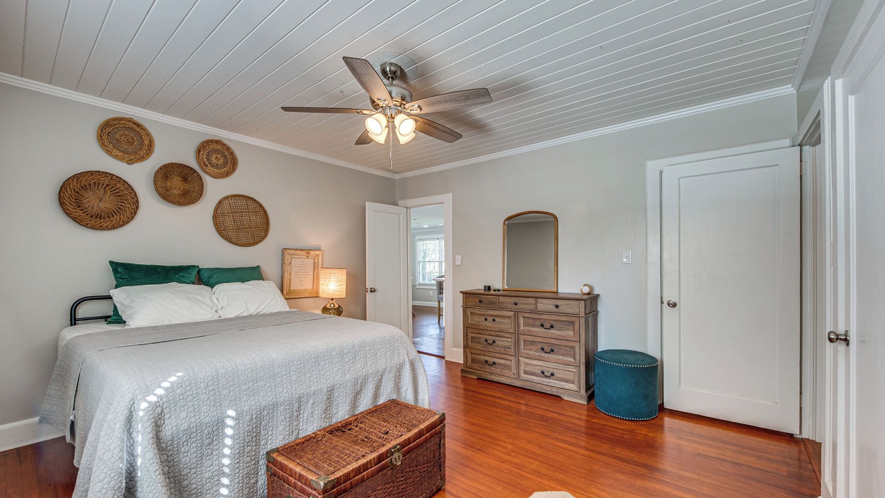 Photo of Bedroom in Hahira