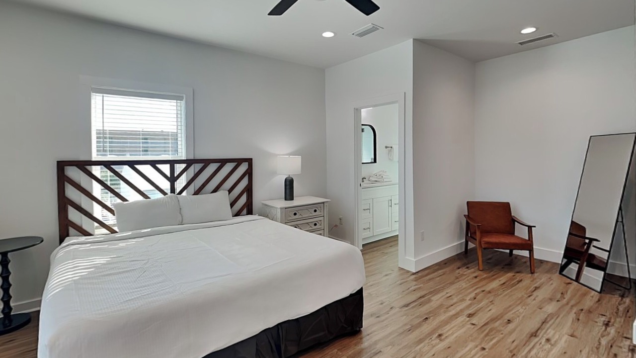 Photo of Bathroom in Gulf Lagoon Beach