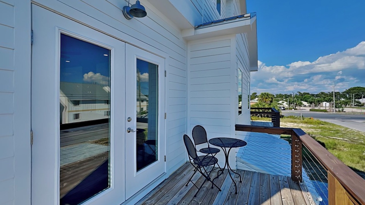 Photo of Patio Balcony in Gulf Lagoon Beach