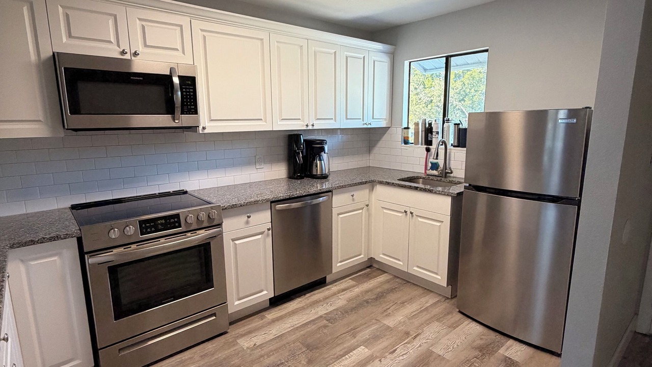 Photo of Kitchen in Bayshore Gardens