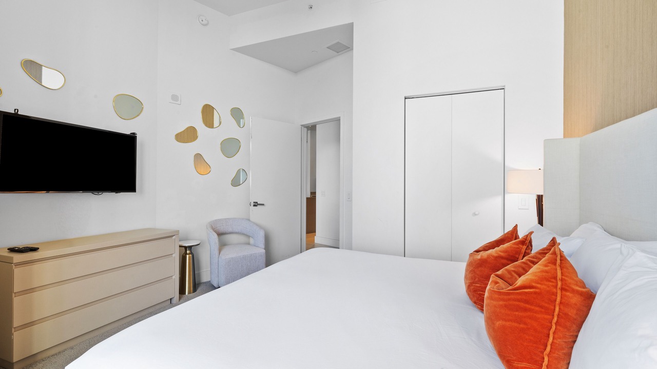 Photo of Bedroom in Hollywood South Central Beach