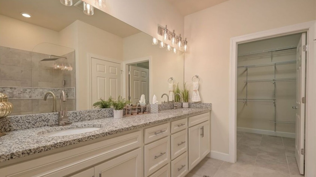 Photo of Bathroom in Immokalee