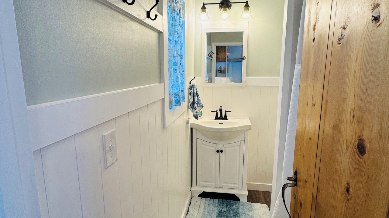 Photo of Bathroom in Cape San Blas