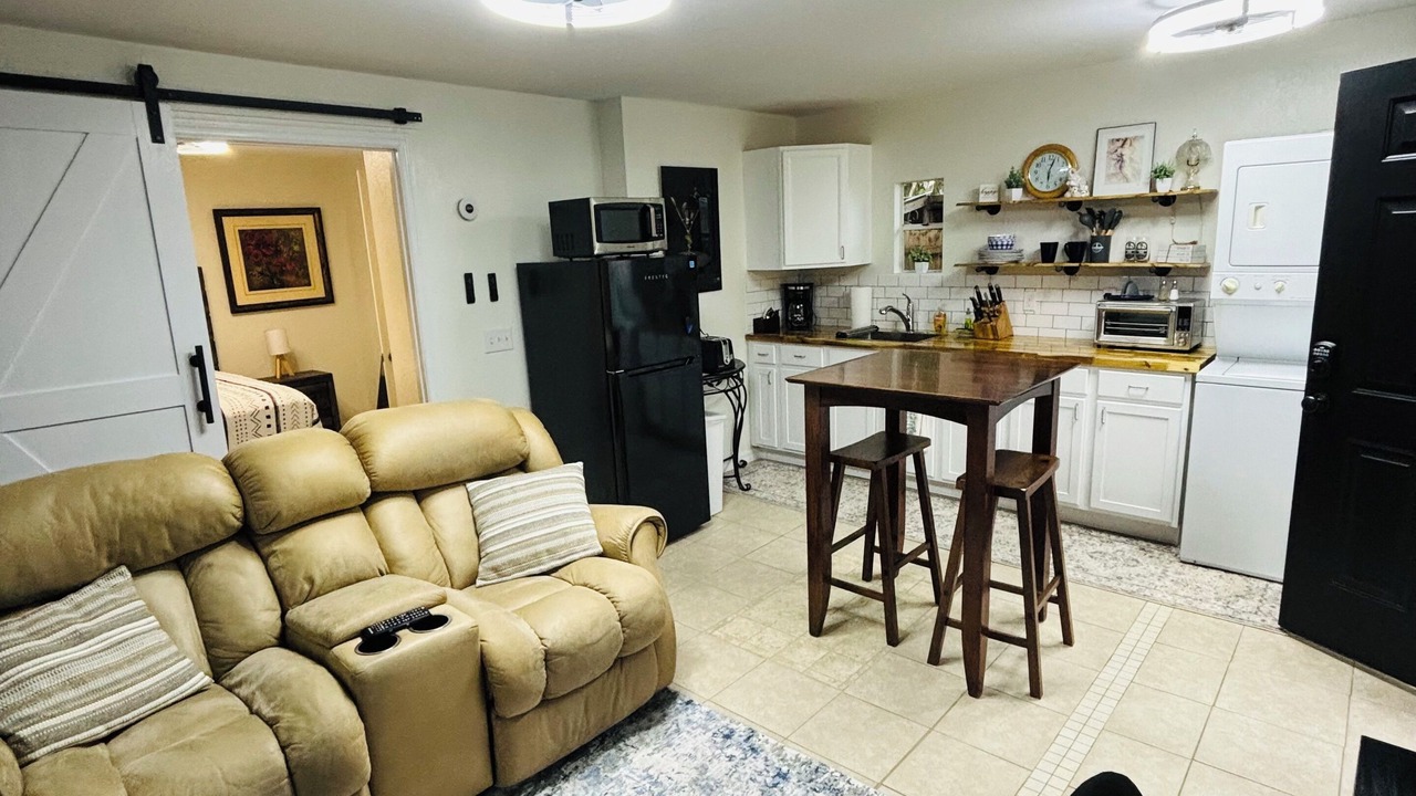 Photo of Livingroom in Leesburg
