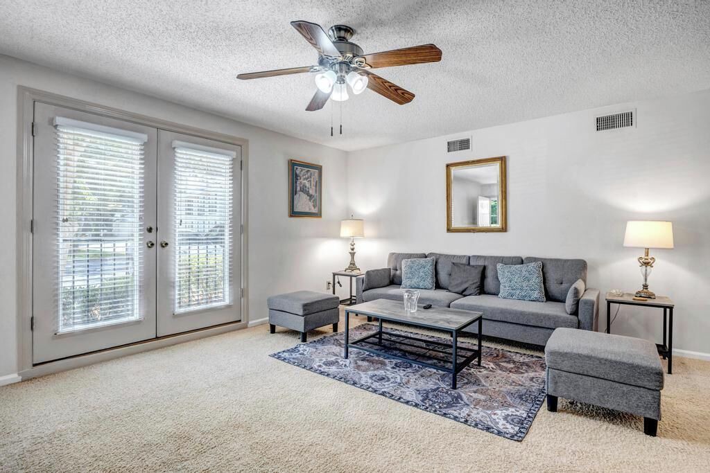 Photo of Livingroom in Southside