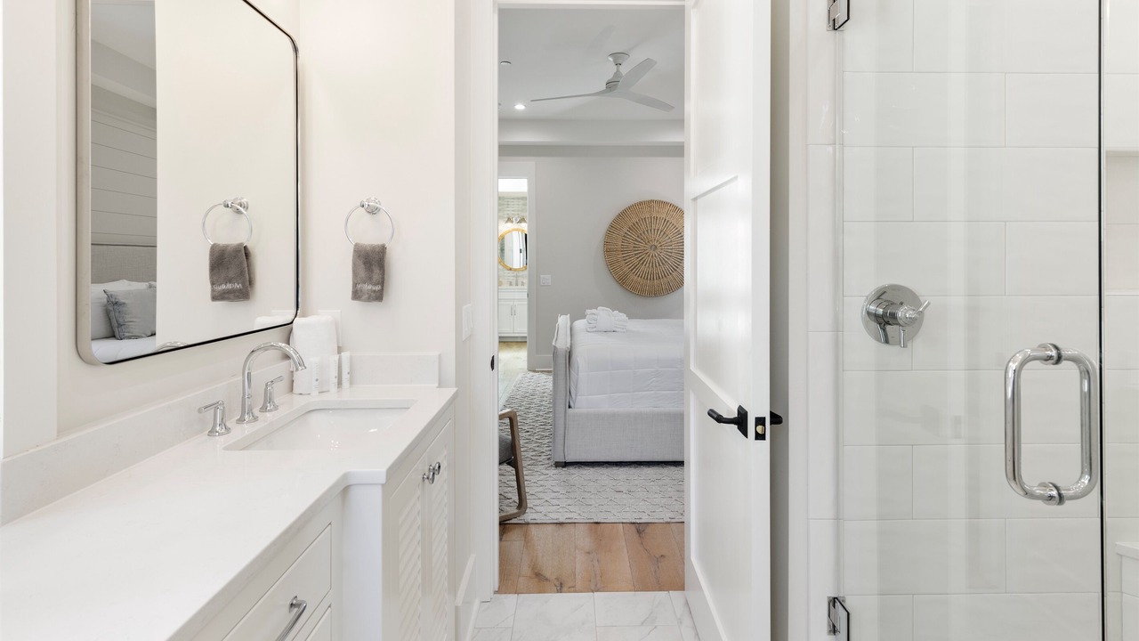 Photo of Bathroom in Sunnyside