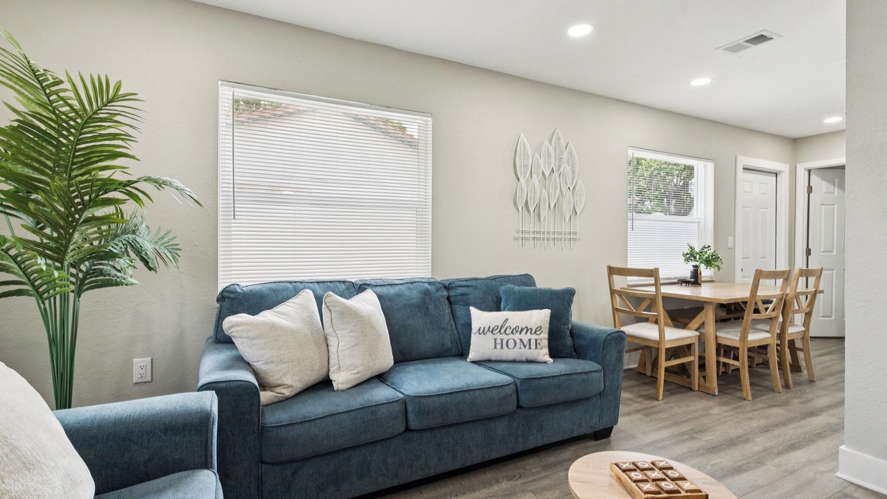 Photo of Livingroom in Trailer Estates