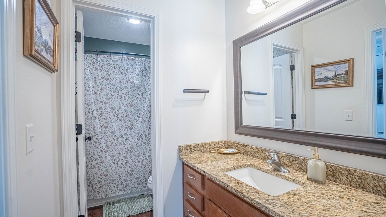 Photo of Bathroom in Statesboro