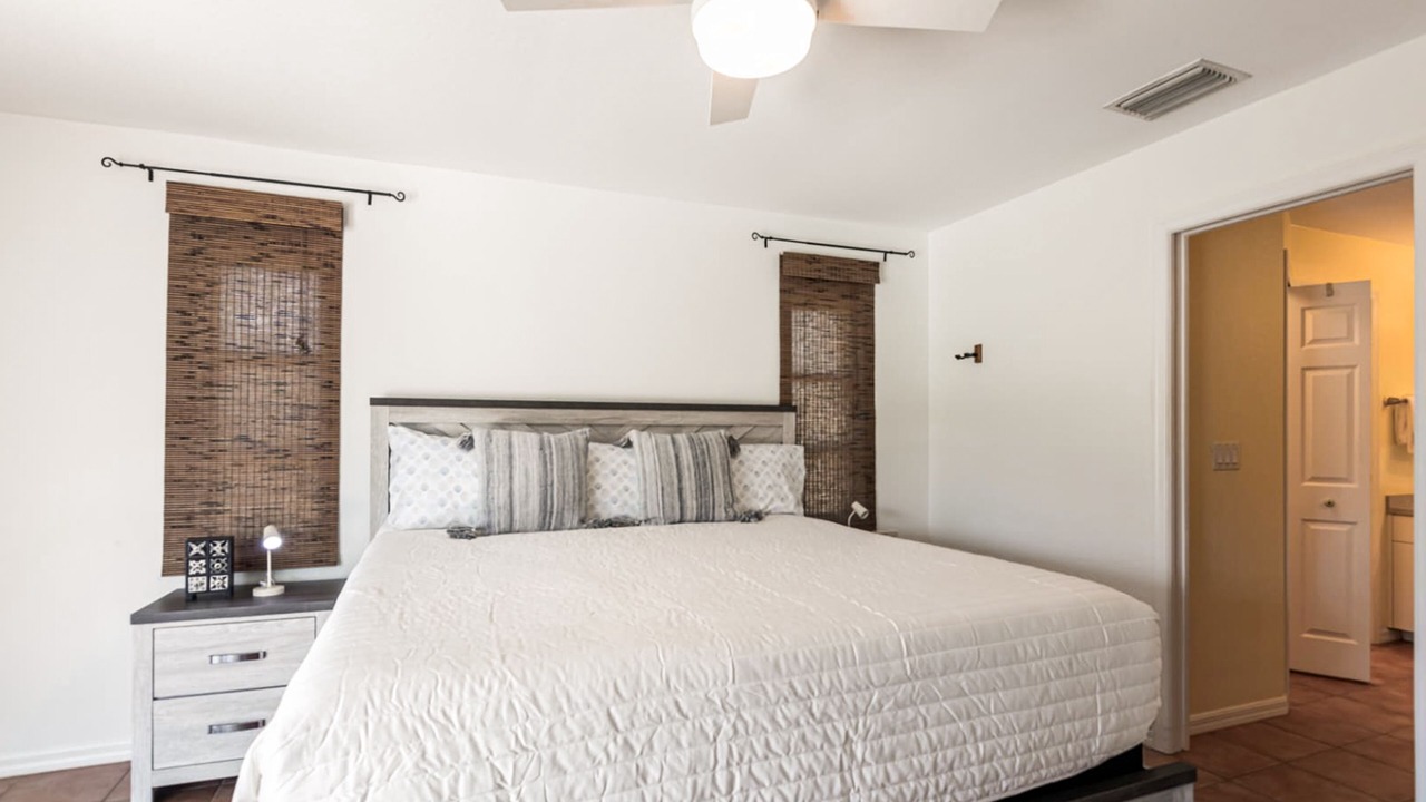 Photo of Bedroom in Saint James City