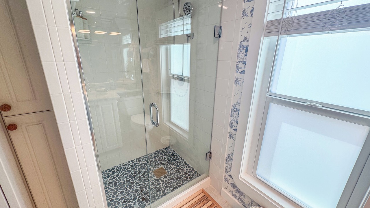 Photo of Bathroom in New Smyrna Beach