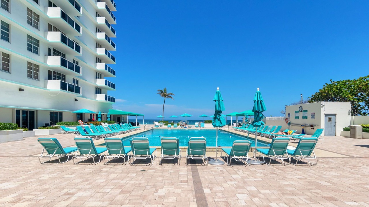 Photo of Outdoor in Hollywood South Central Beach