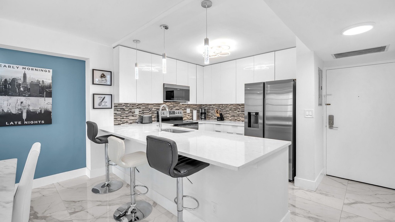 Photo of Kitchen in Hollywood South Central Beach