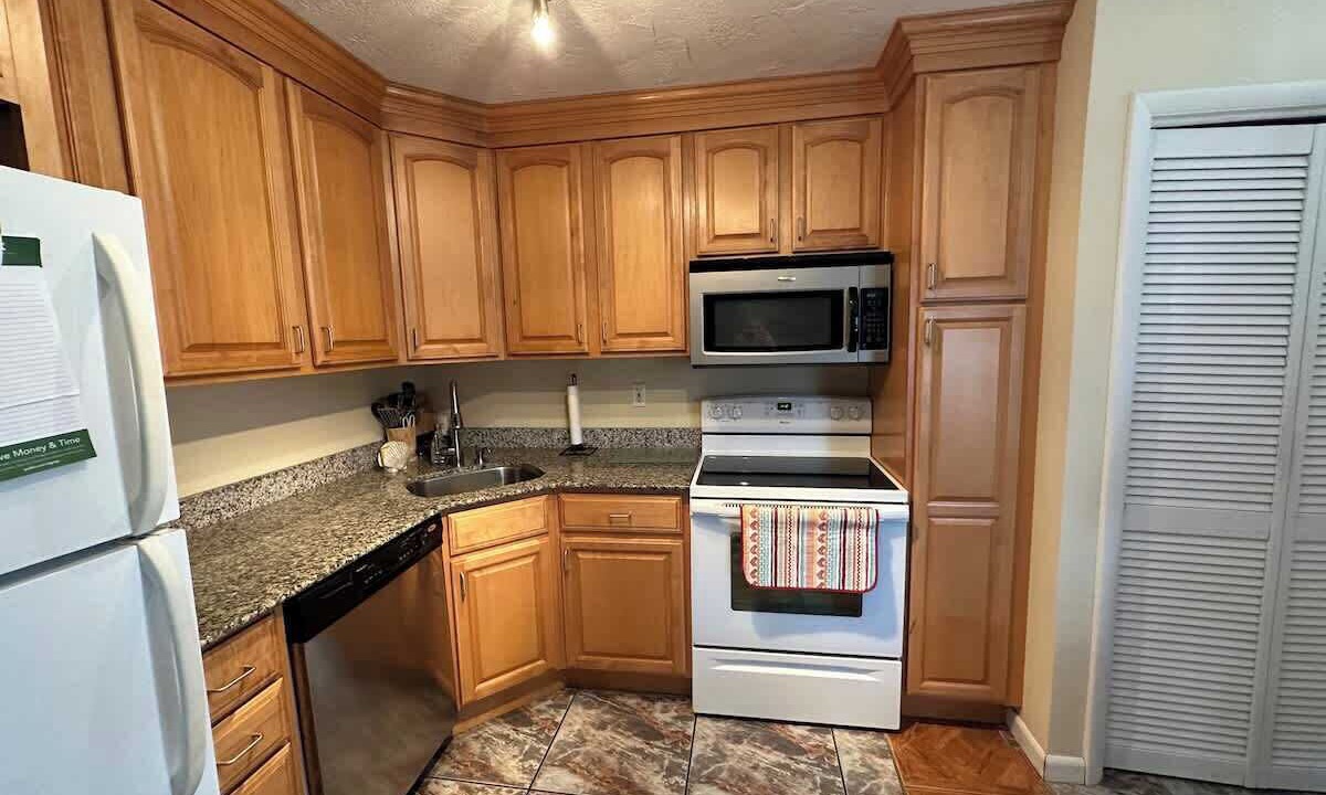 Photo of Kitchen in Cocoa Beach
