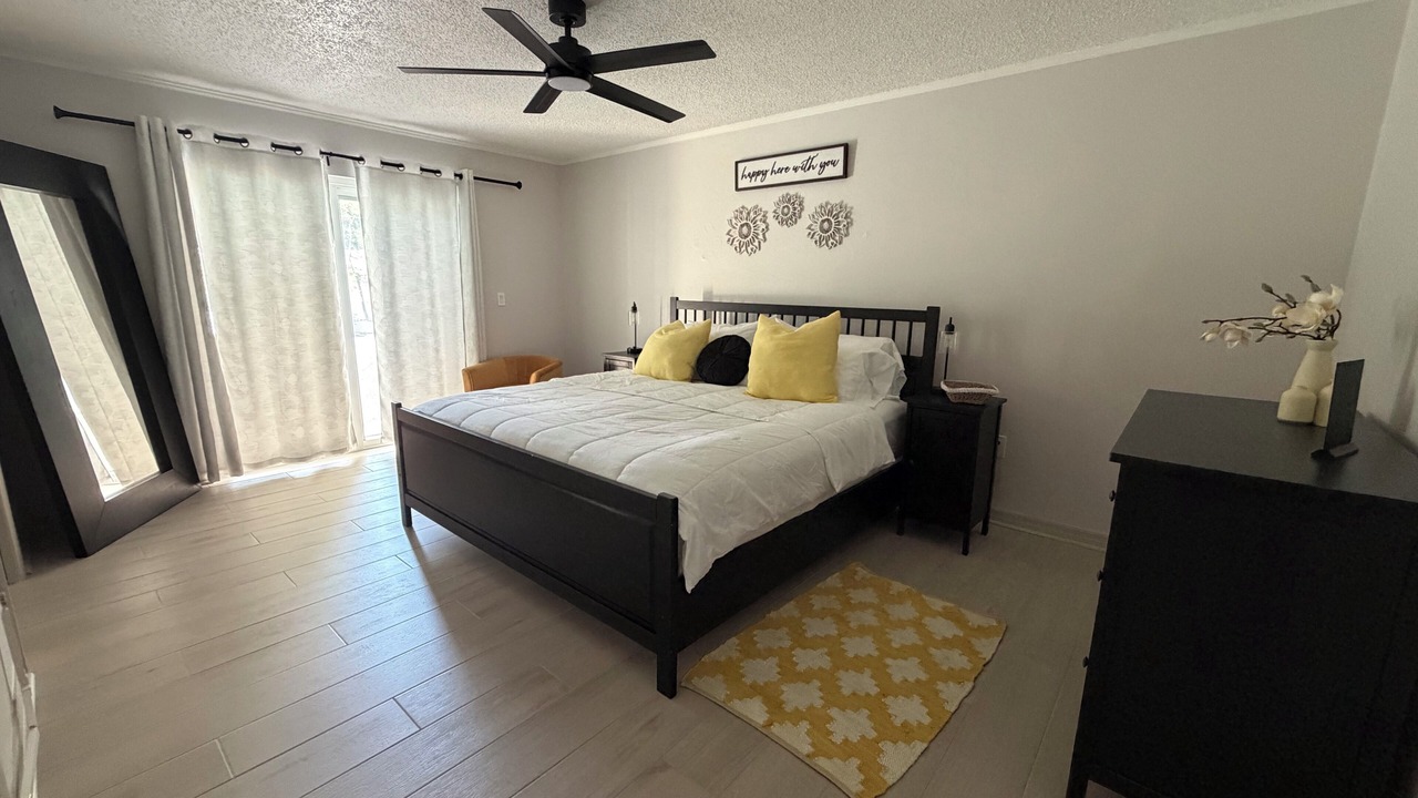 Photo of Bedroom in Lakeland