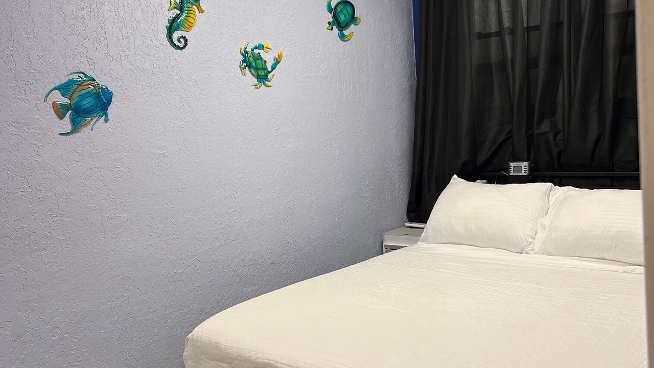 Photo of Bedroom in Lenox Park