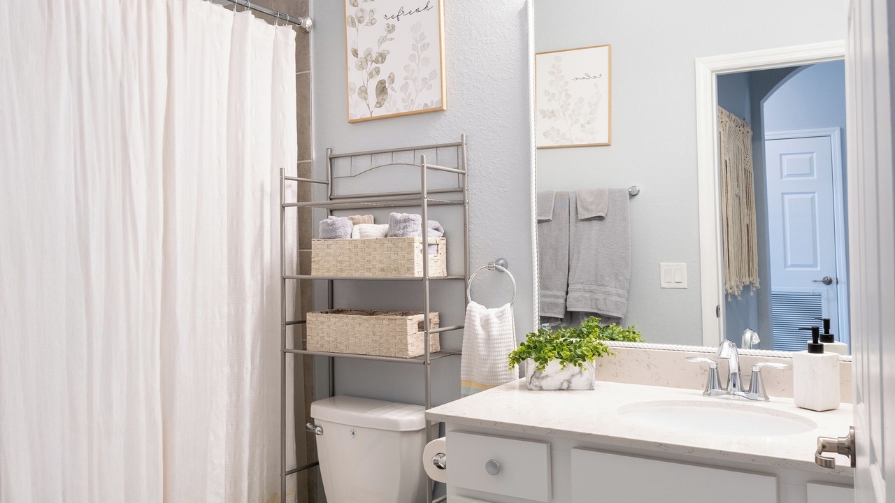 Photo of Bathroom in Lakewood Ranch