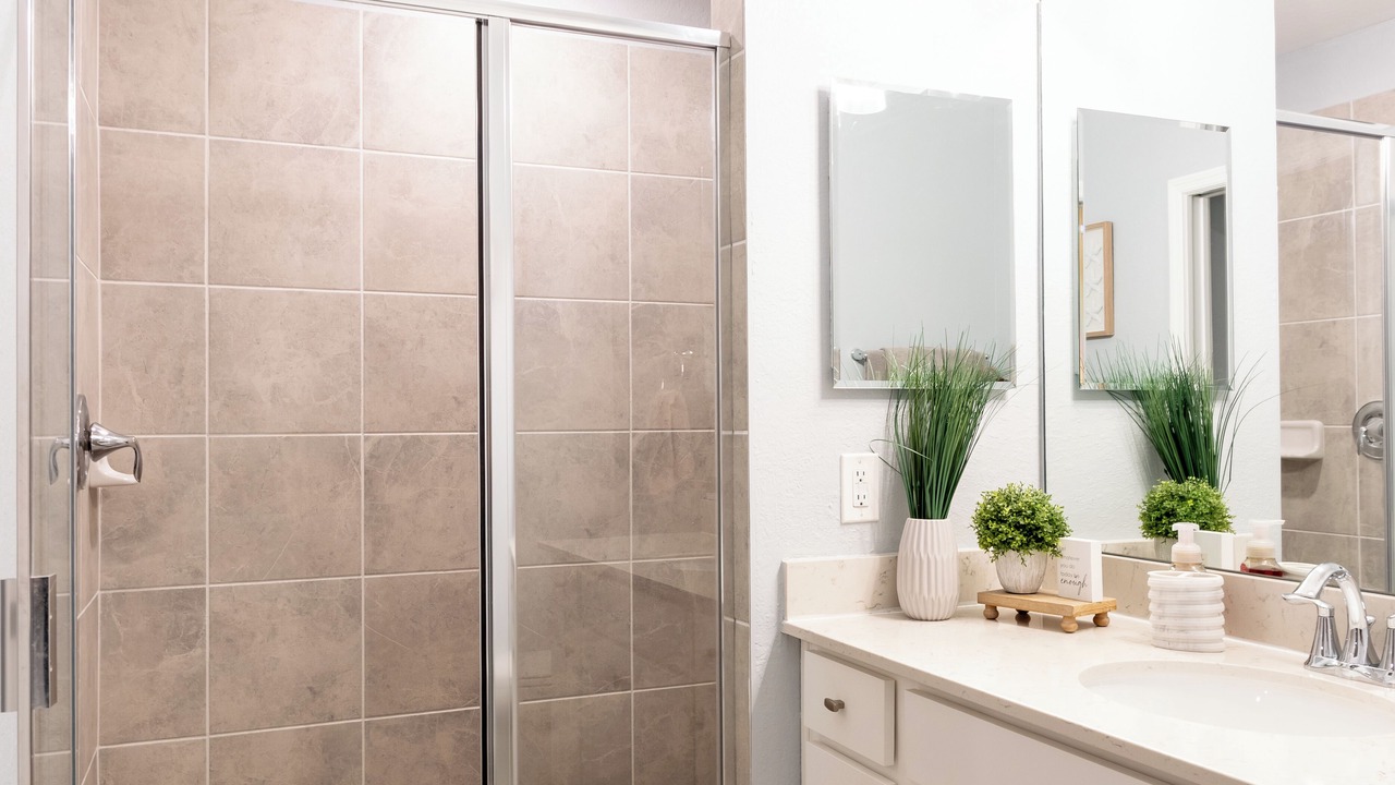 Photo of Bathroom in Lakewood Ranch
