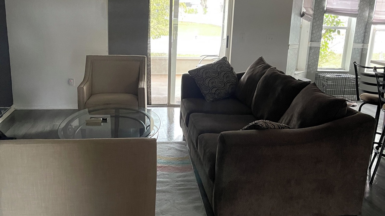 Photo of Livingroom in Greater Northdale