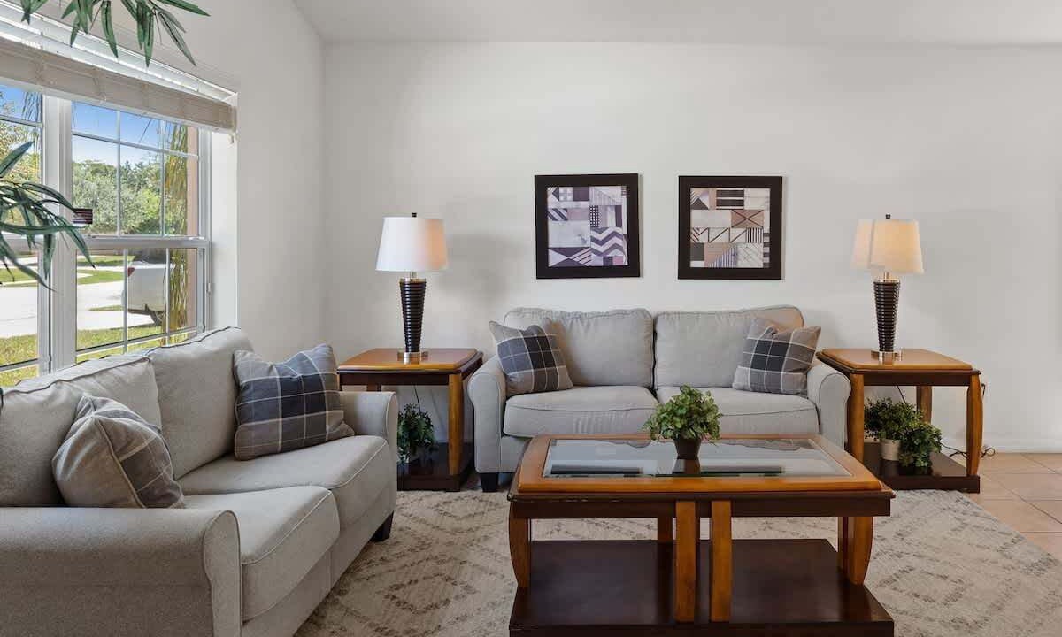 Photo of Livingroom in Veranda Palms
