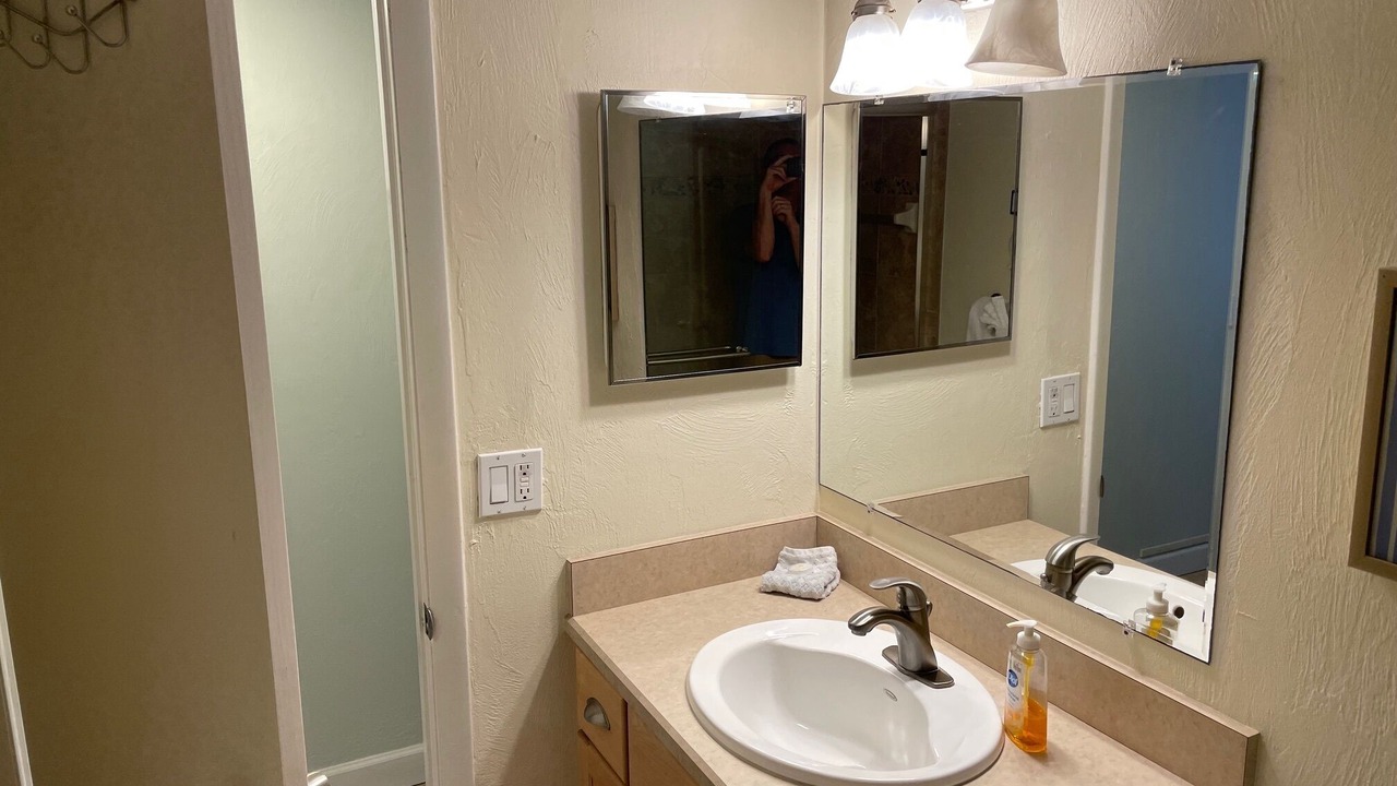Photo of Bathroom in Point East