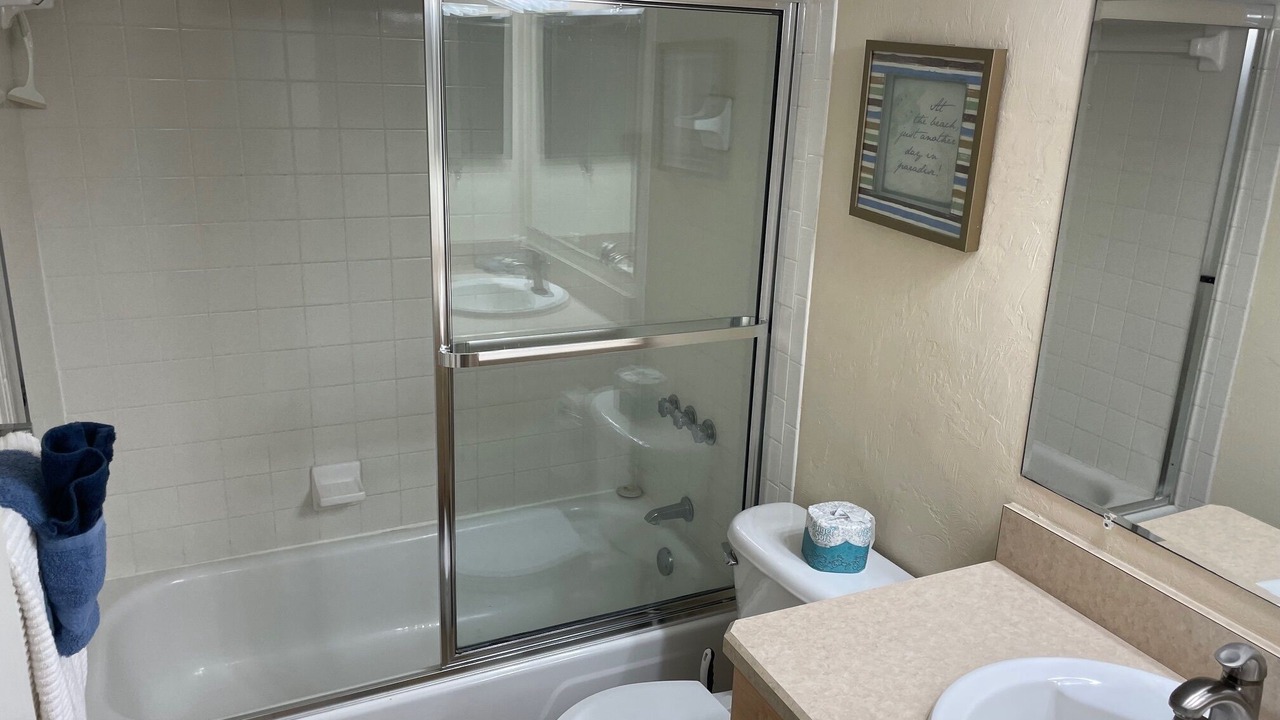 Photo of Bathroom in Point East