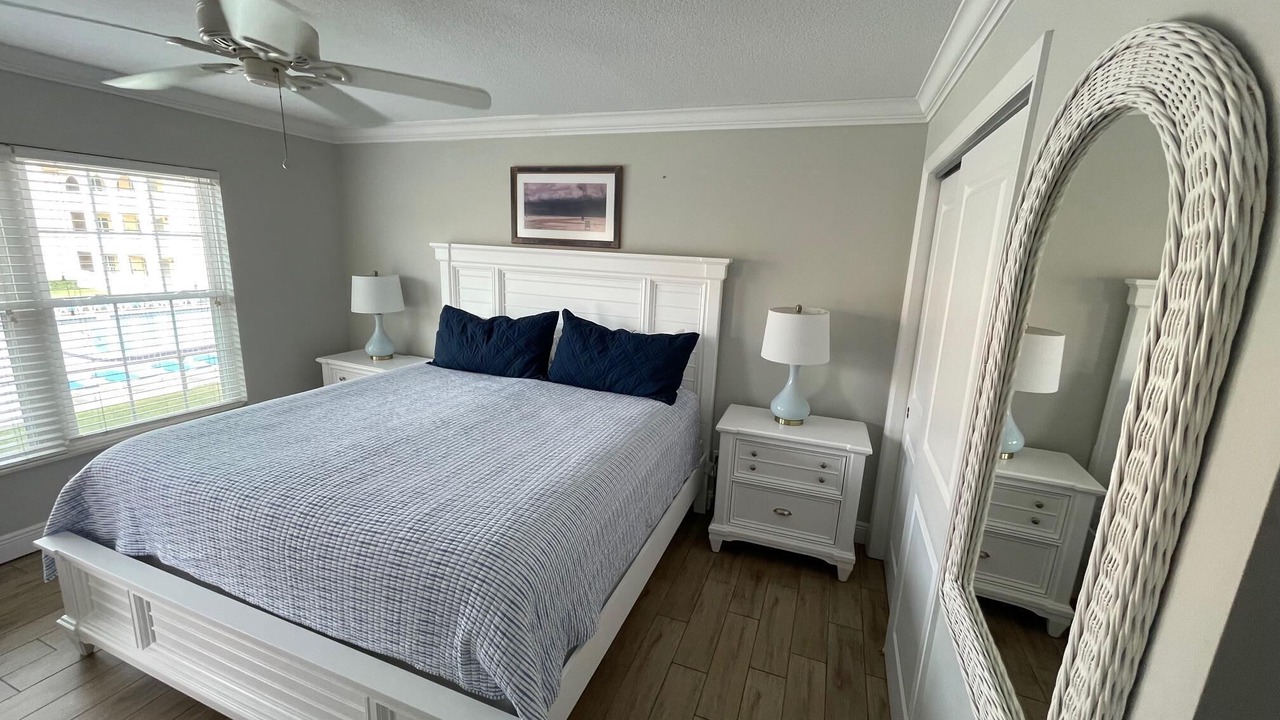 Photo of Bedroom in Point East