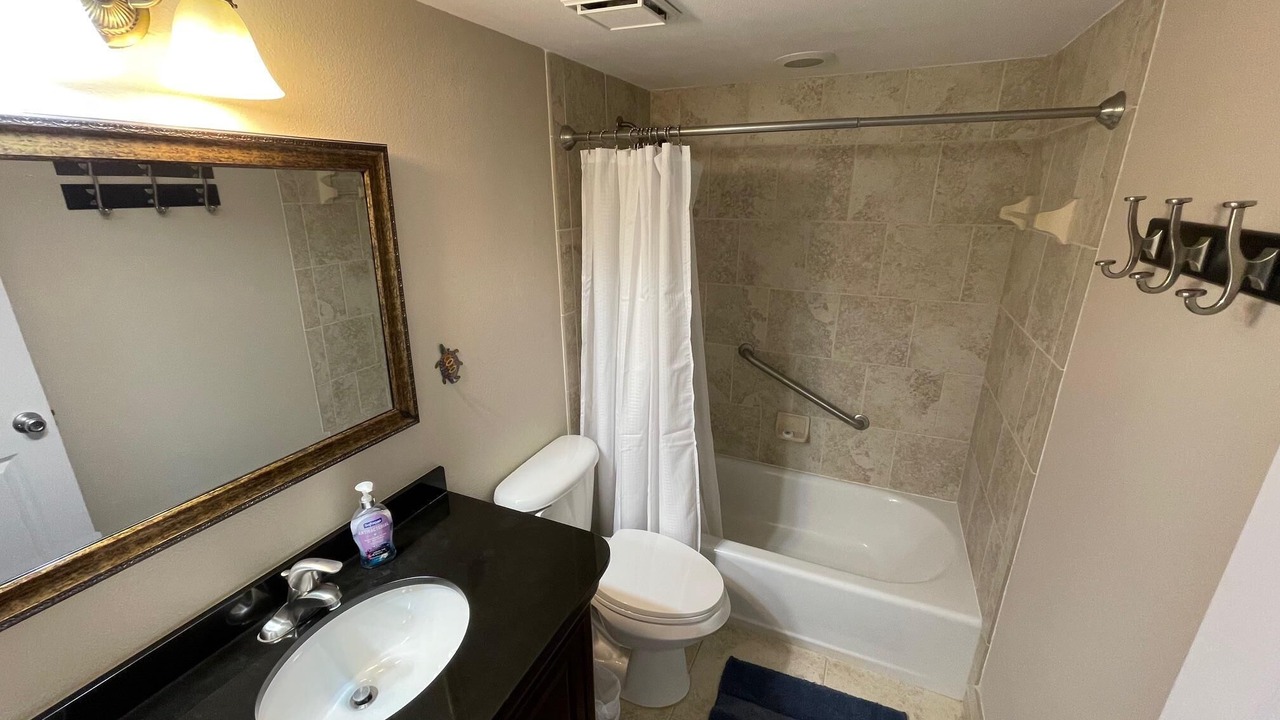 Photo of Bathroom in Point East