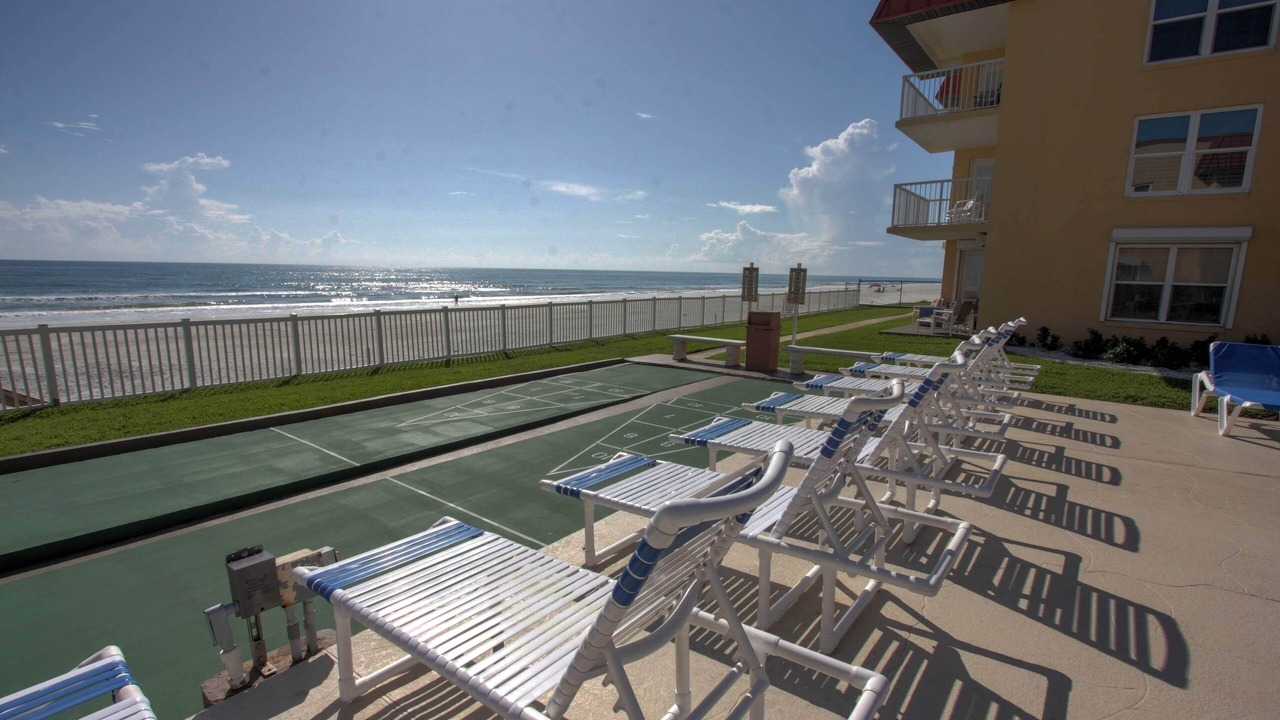 Photo of Patio Balcony in Point East