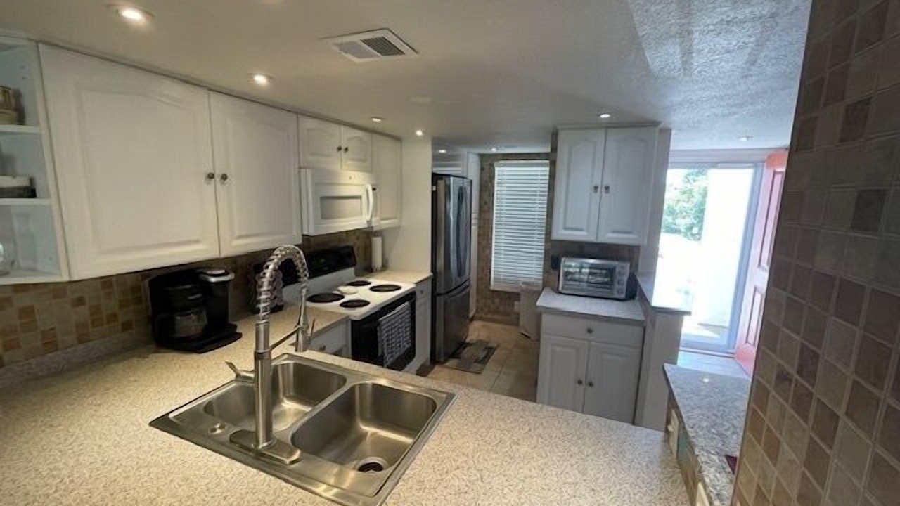 Photo of Kitchen in Point East