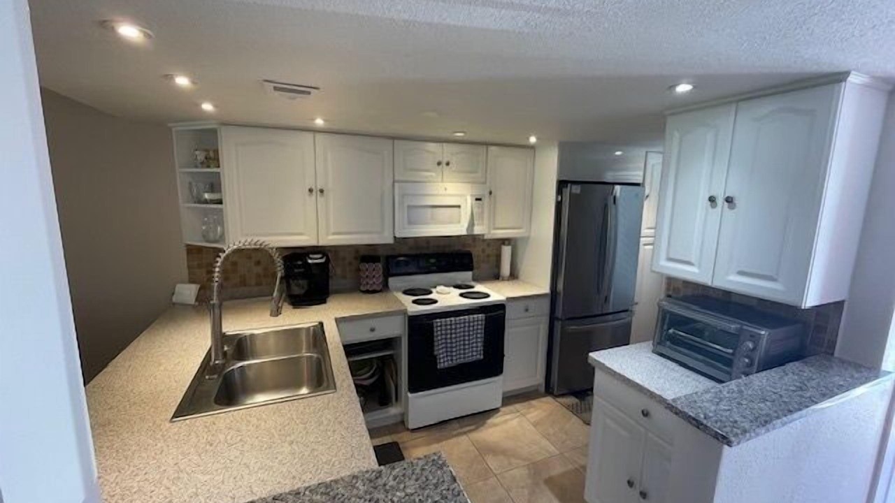 Photo of Kitchen in Point East