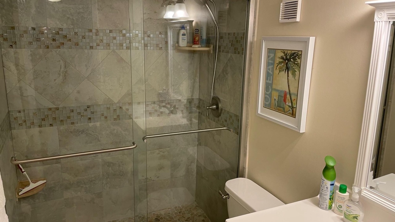 Photo of Bathroom in Point East