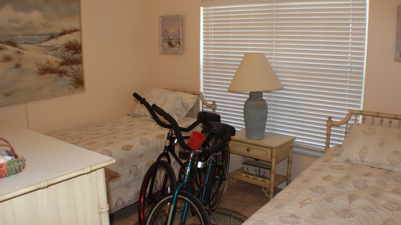 Photo of Bedroom in Point East