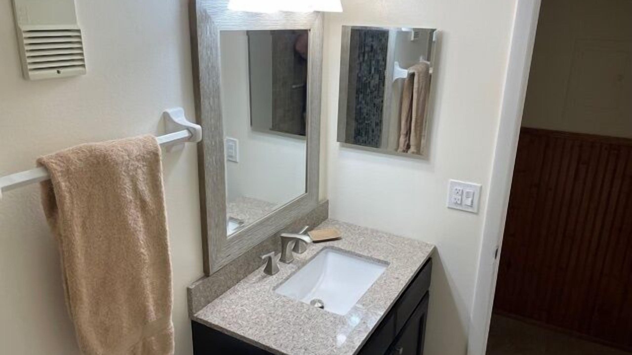 Photo of Bathroom in Point East