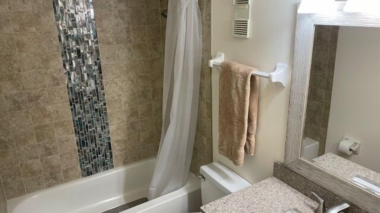 Photo of Bathroom in Point East