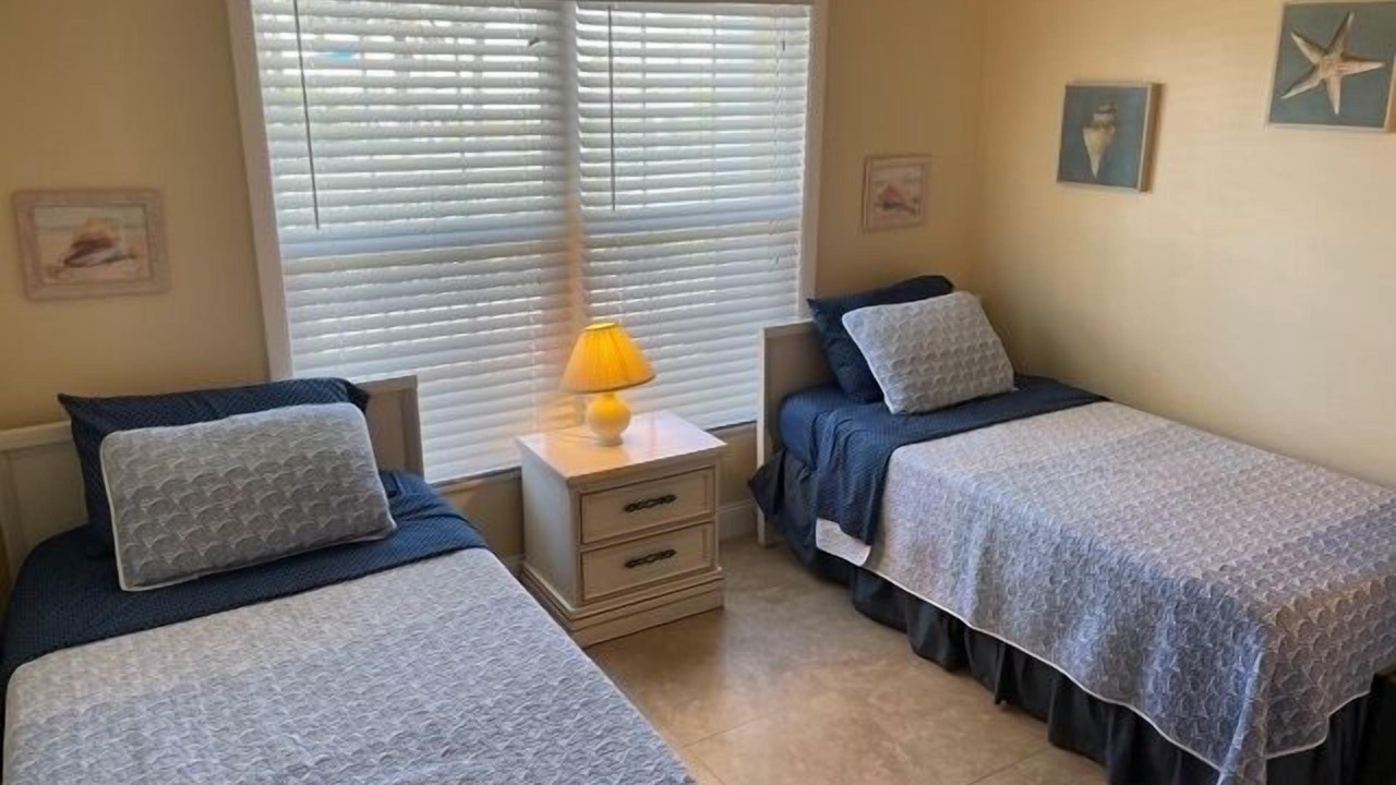Photo of Bedroom in Point East