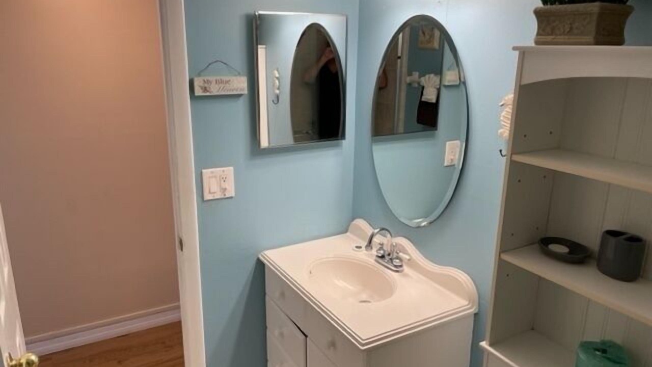 Photo of Bathroom in Point East