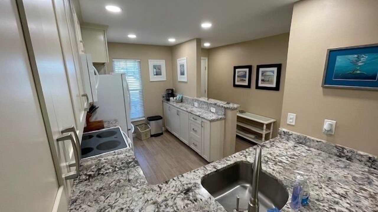 Photo of Kitchen in Point East