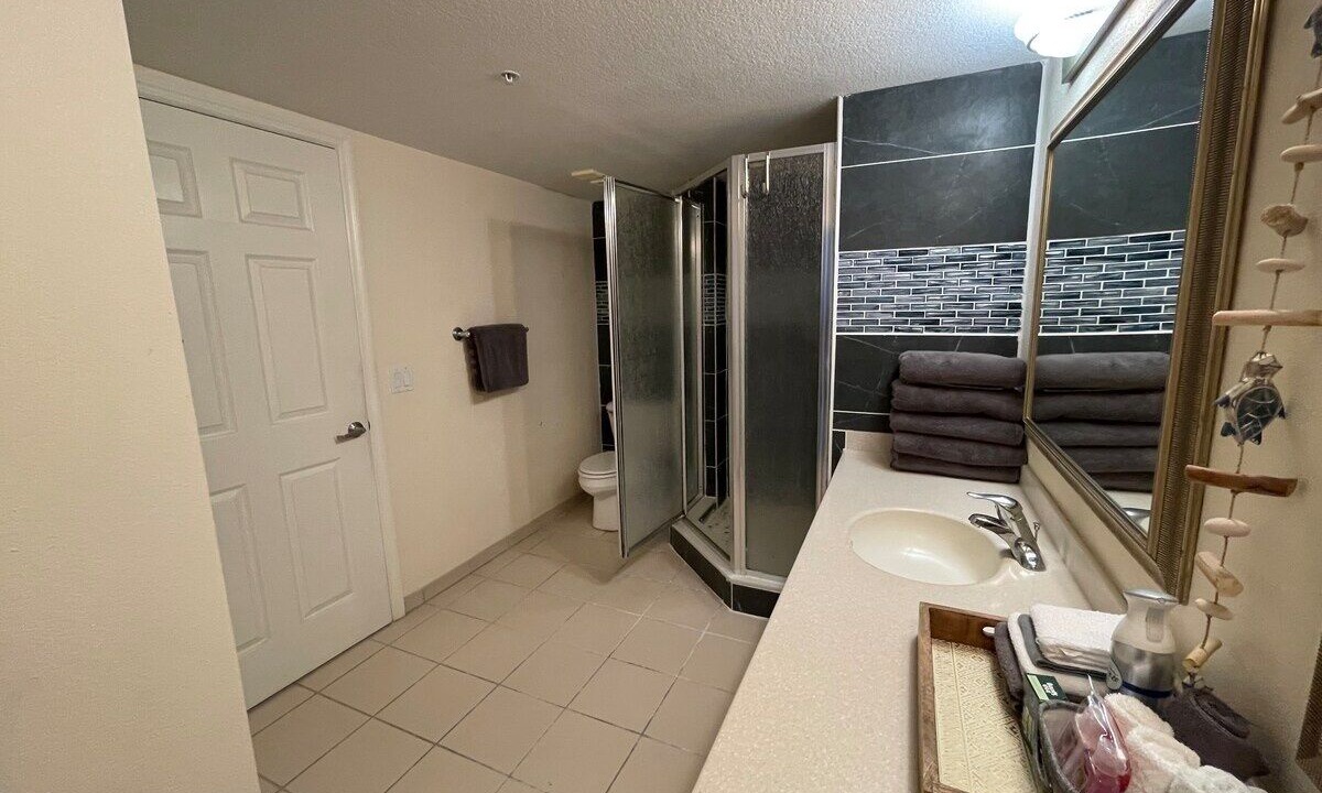 Photo of Bathroom in Ortona Park