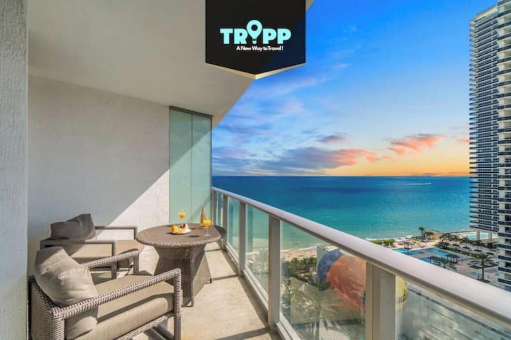 Photo of Outdoor in Hollywood South Central Beach
