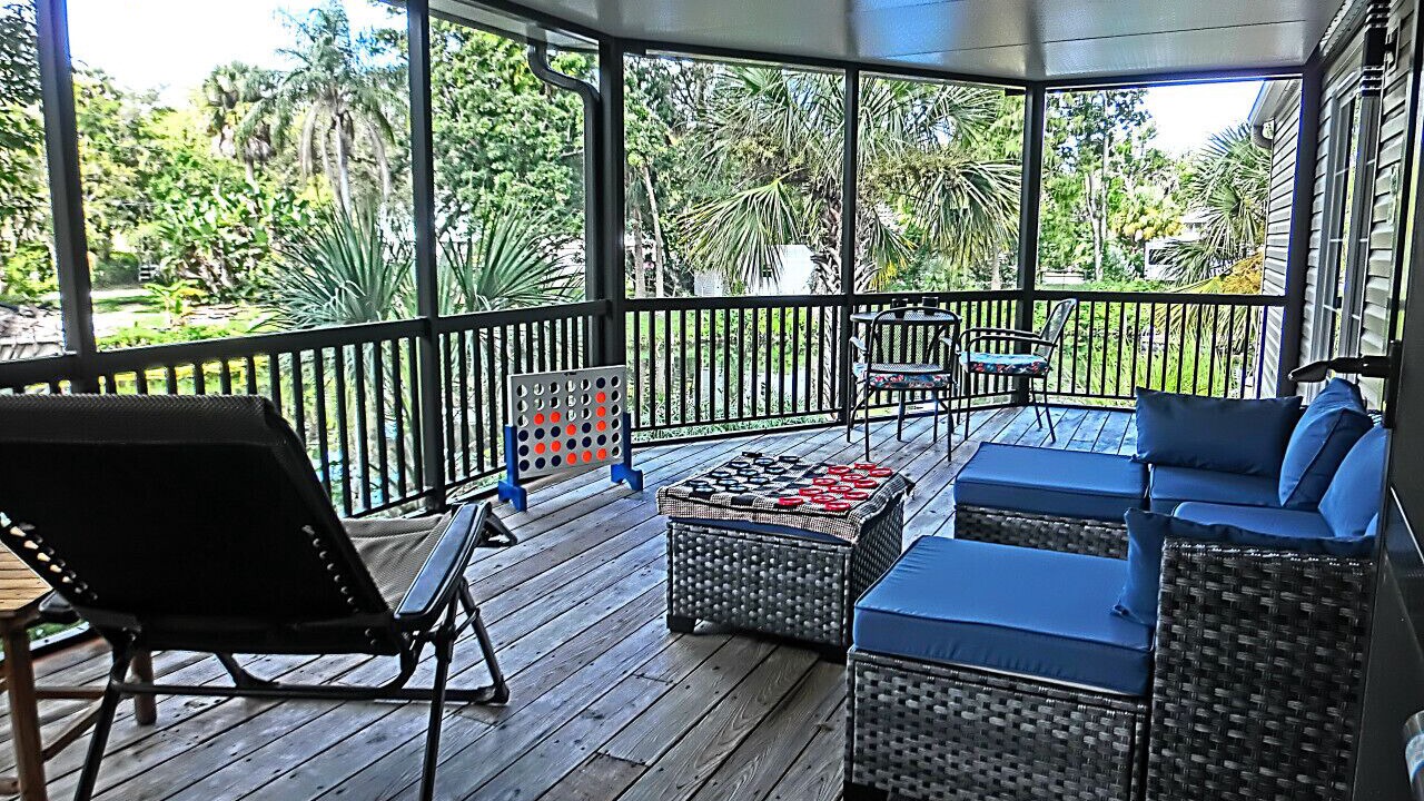 Photo of Outdoor in Weeki Wachee Gardens