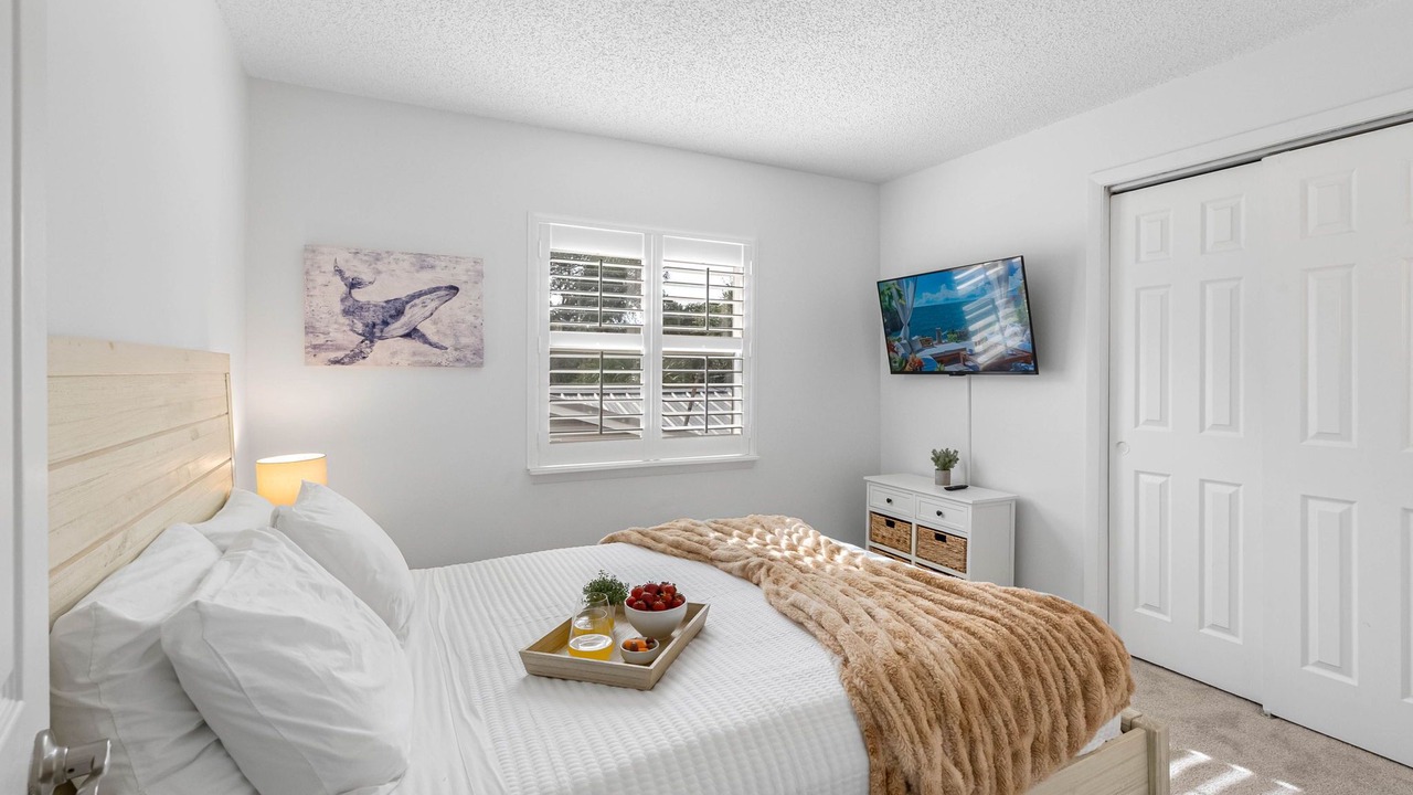 Photo of Bedroom in Crystal Beach