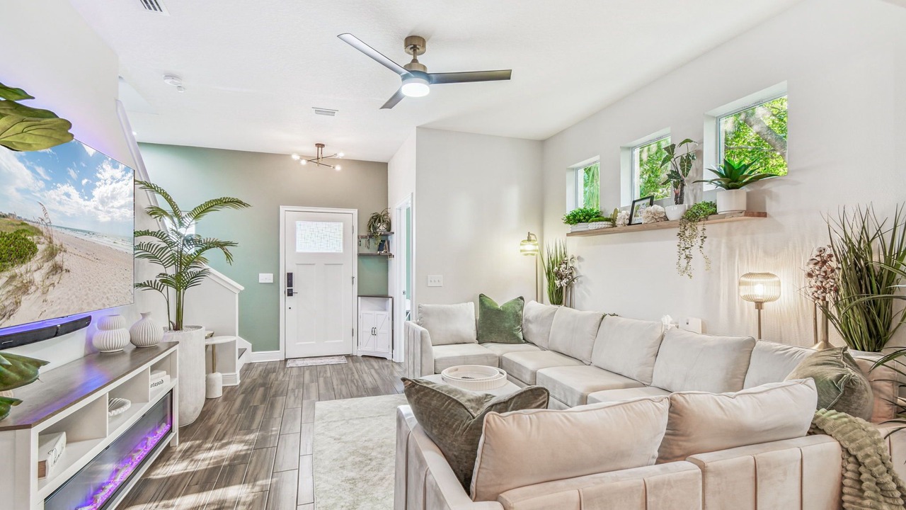 Photo of Livingroom in Old Seminole Heights