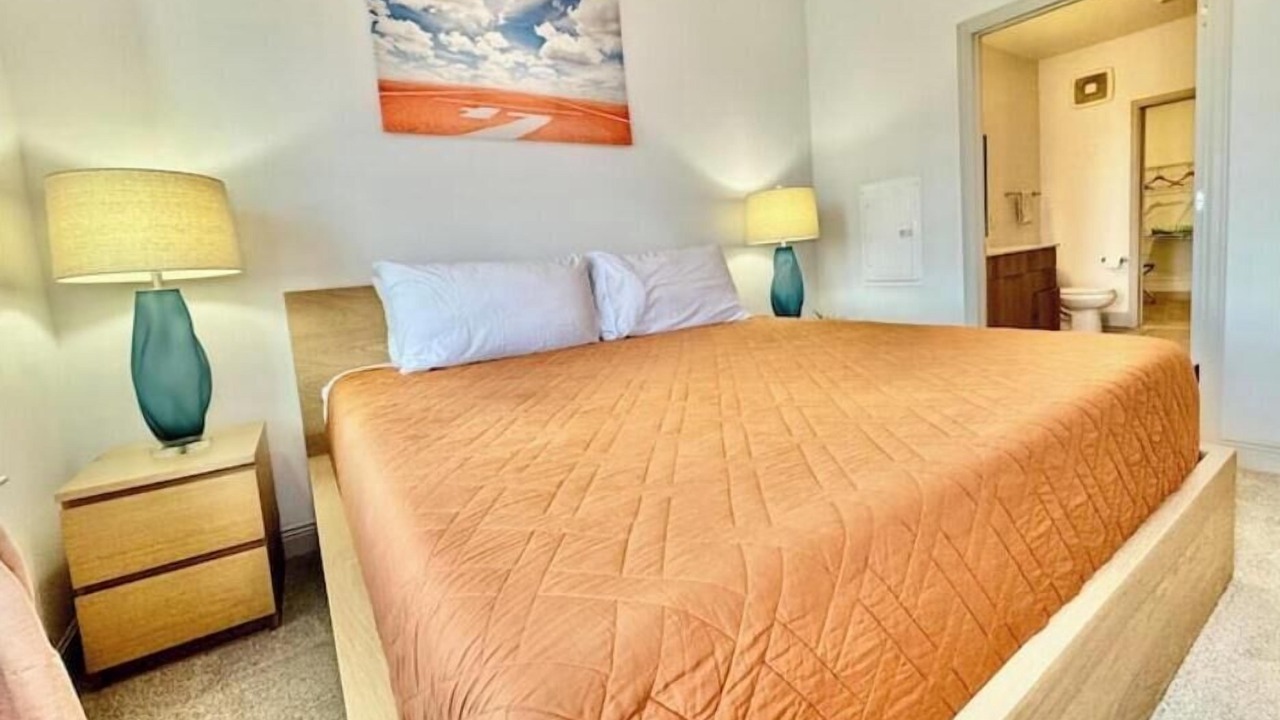 Photo of Bedroom in Deerwood
