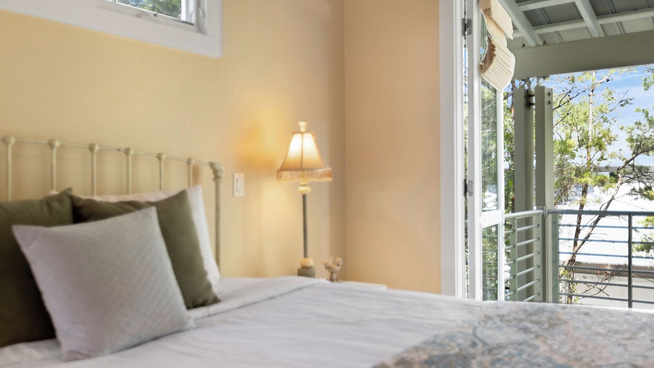 Photo of Bedroom in Seaside