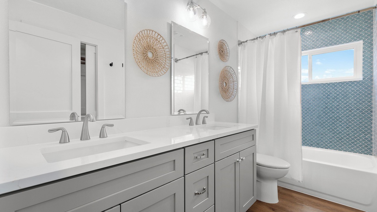 Photo of Bathroom in New Smyrna Beach