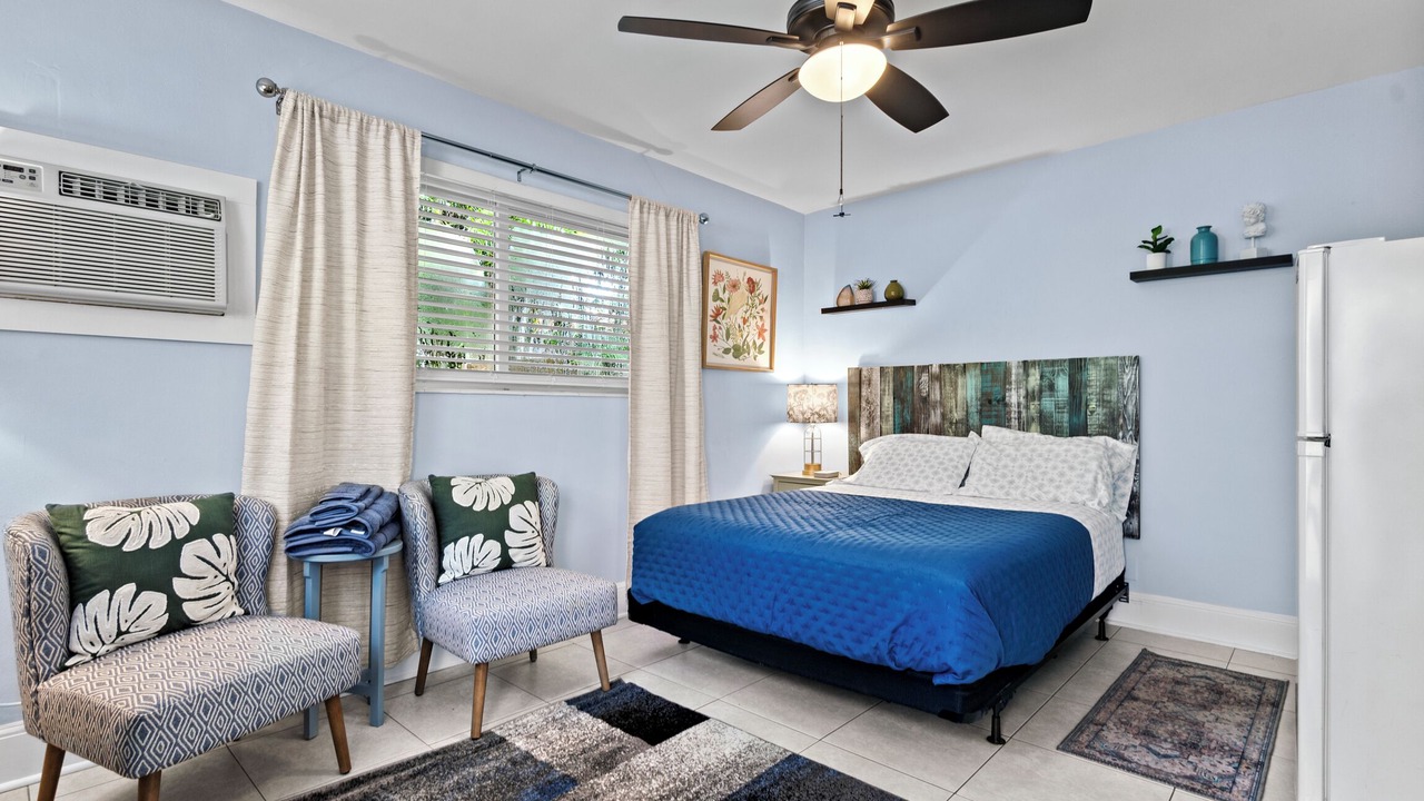 Photo of Bedroom in Middle River Terrace