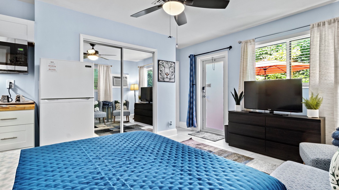 Photo of Bedroom in Middle River Terrace