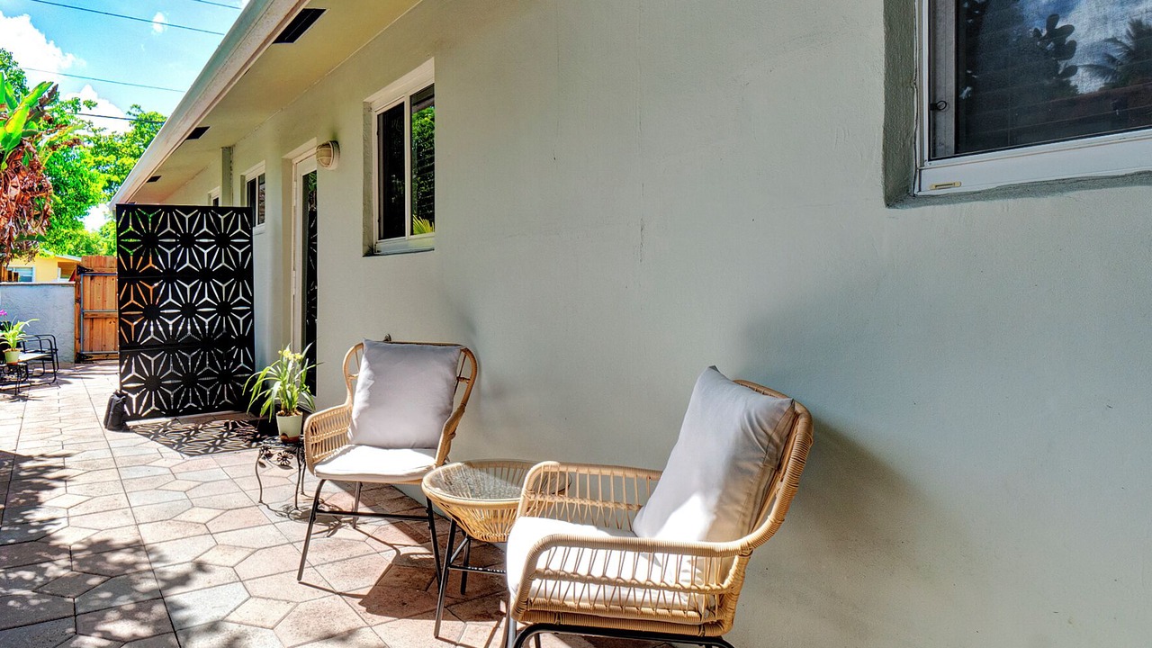 Photo of Patio Balcony in Middle River Terrace